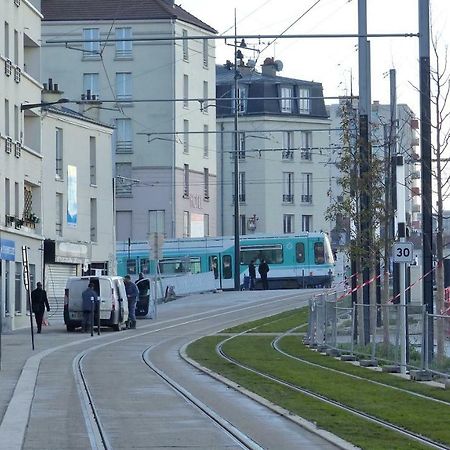 8 Rue Brise Echalas Saint-Denis  Bagian luar foto